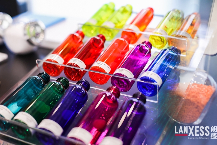 The Macrolex® solvent dyes of LANXESS feature high thermal stability, excellent light resistance and weather resistance, high coloring intensity, and outstanding brightness